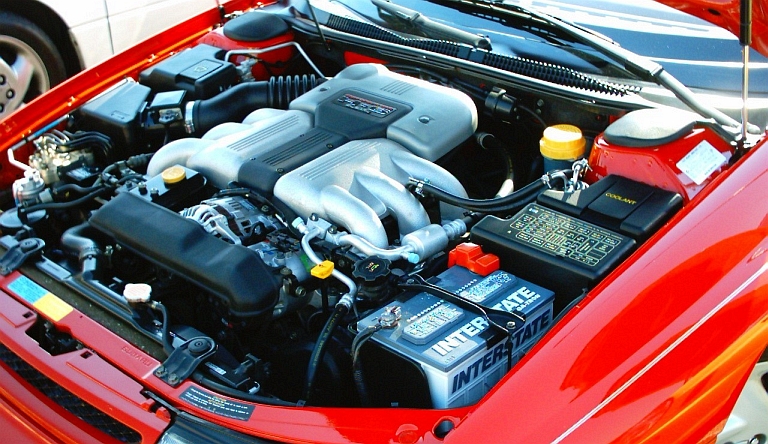 Subaru_Alcyone_SVX_engine